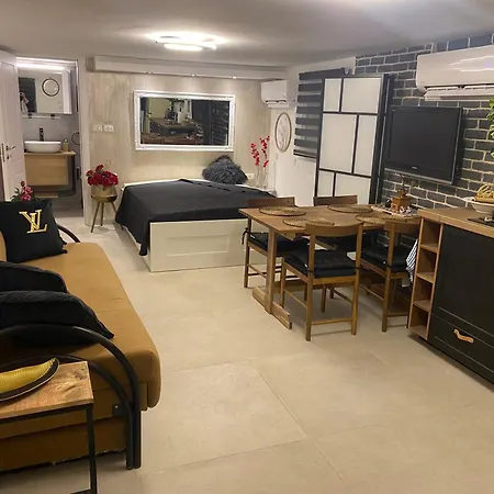 Ferienwohnung אחוזת מירבר Tiberias Exterior foto
