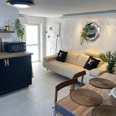 Ferienwohnung אחוזת מירבר Tiberias Exterior foto