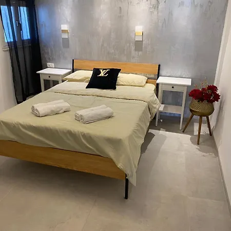 Ferienwohnung אחוזת מירבר Tiberias Exterior foto