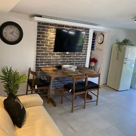 Ferienwohnung אחוזת מירבר Tiberias Exterior foto