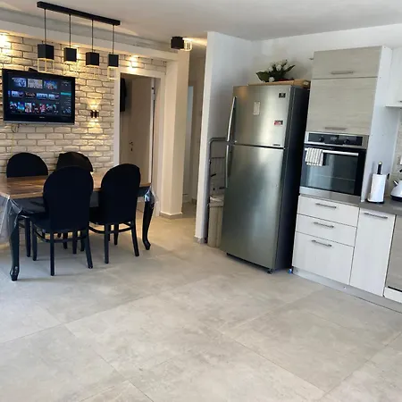 Ferienwohnung אחוזת מירבר Tiberias Exterior foto